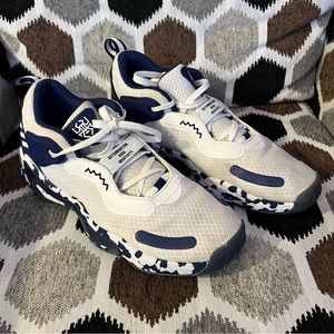 Adidas D.O.N. Issue 3 Blue/White Basketball SZ 12